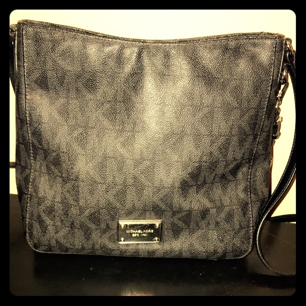 Michael Kors Cross Body